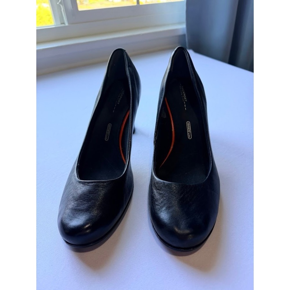 Rockport Seven to 7 Black Leather Round Toe Adiprene Pumps V75942 Size 10.5 M